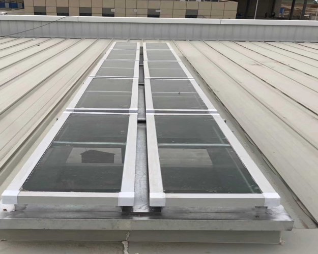 興安盟電動排煙天窗