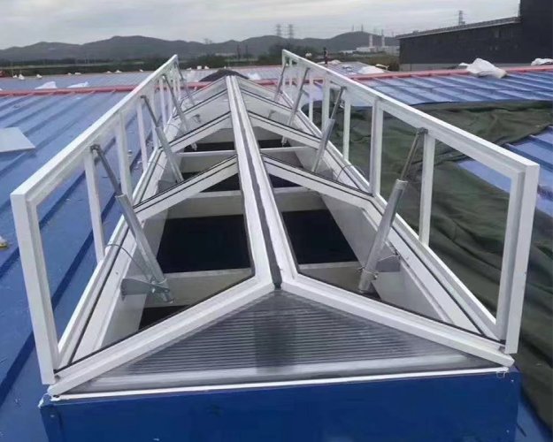 東陽(yáng)通風(fēng)天窗